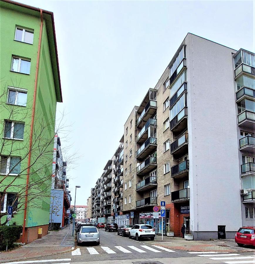 "Like A Home" Apartment Bratislava Extérieur photo